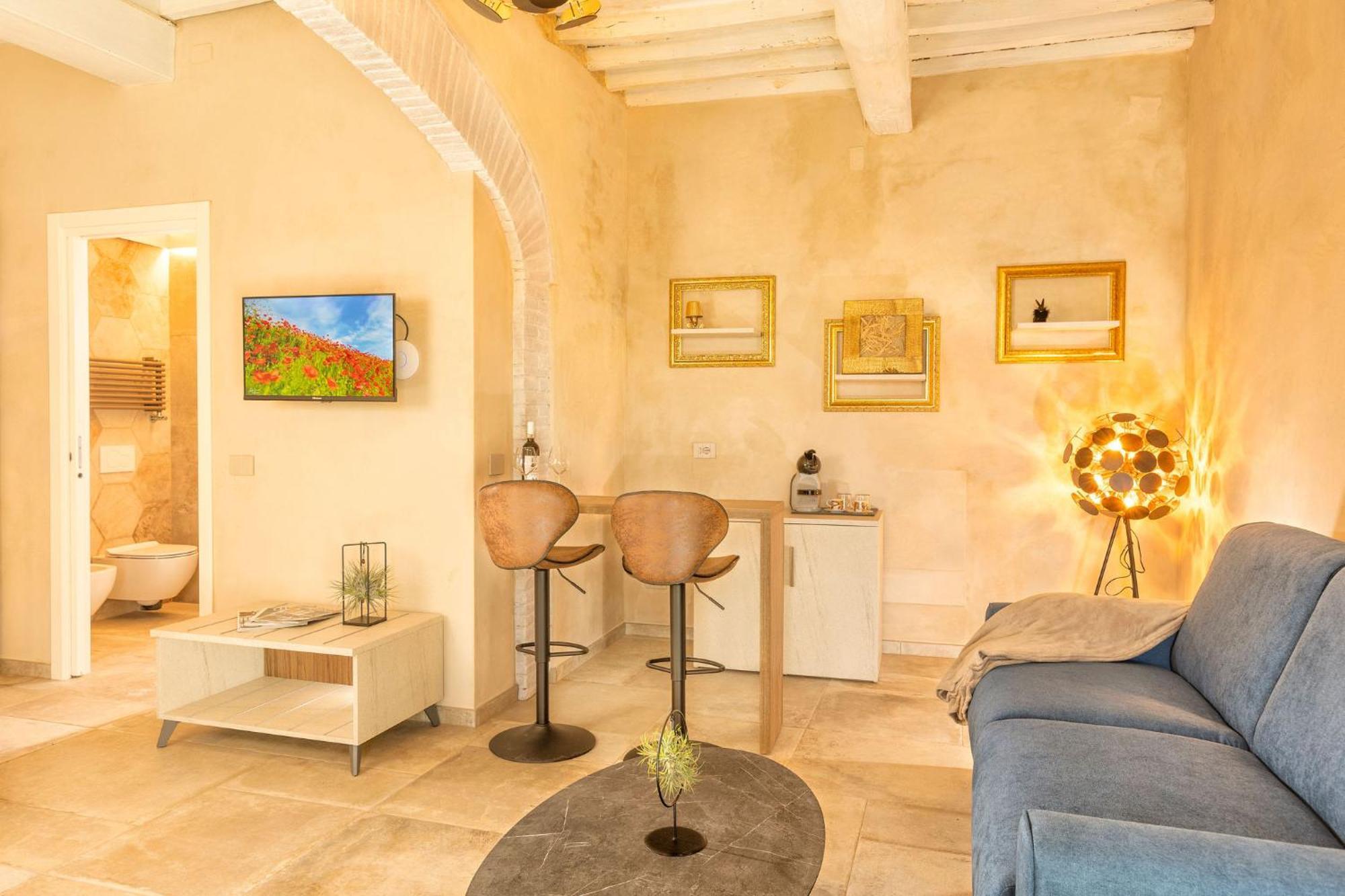 Palazzo Falcinelli Luxury Room In Montepulciano Center With Air Conditioning And Elevator Exterior foto