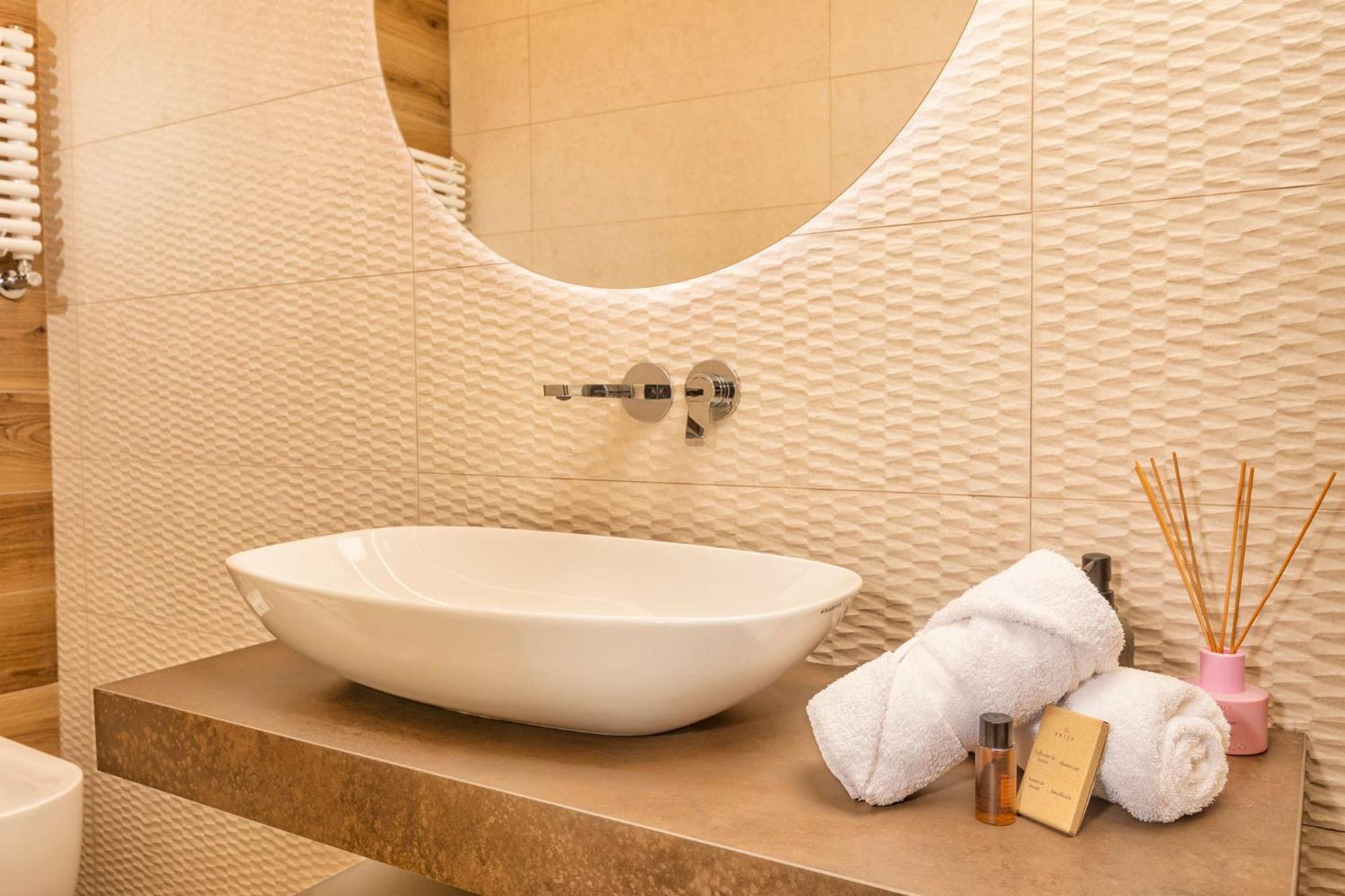 Palazzo Falcinelli Luxury Room In Montepulciano Center With Air Conditioning And Elevator Exterior foto