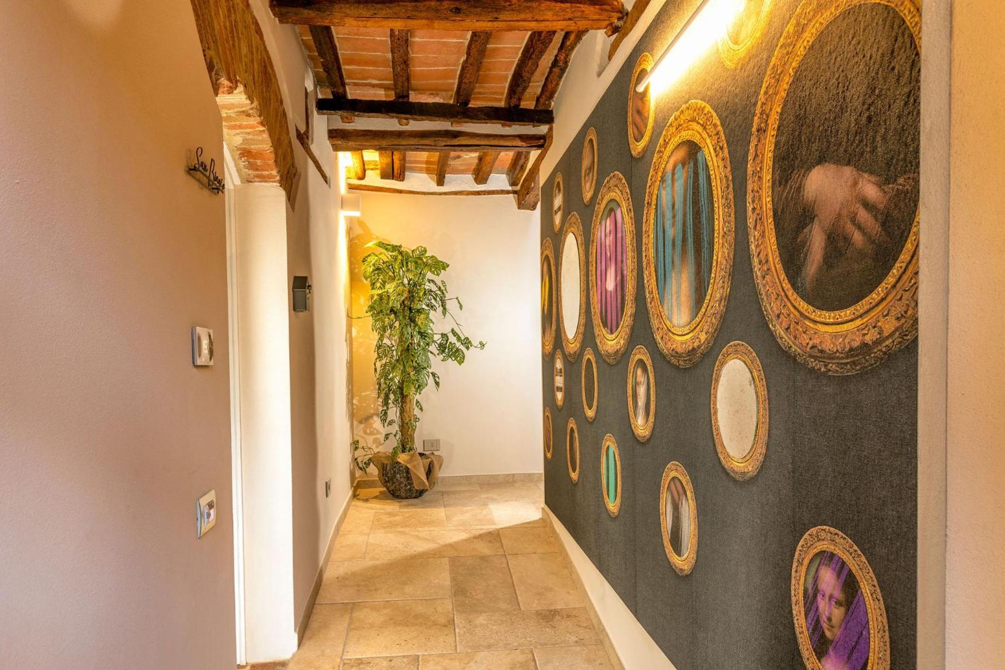 Palazzo Falcinelli Luxury Room In Montepulciano Center With Air Conditioning And Elevator Exterior foto
