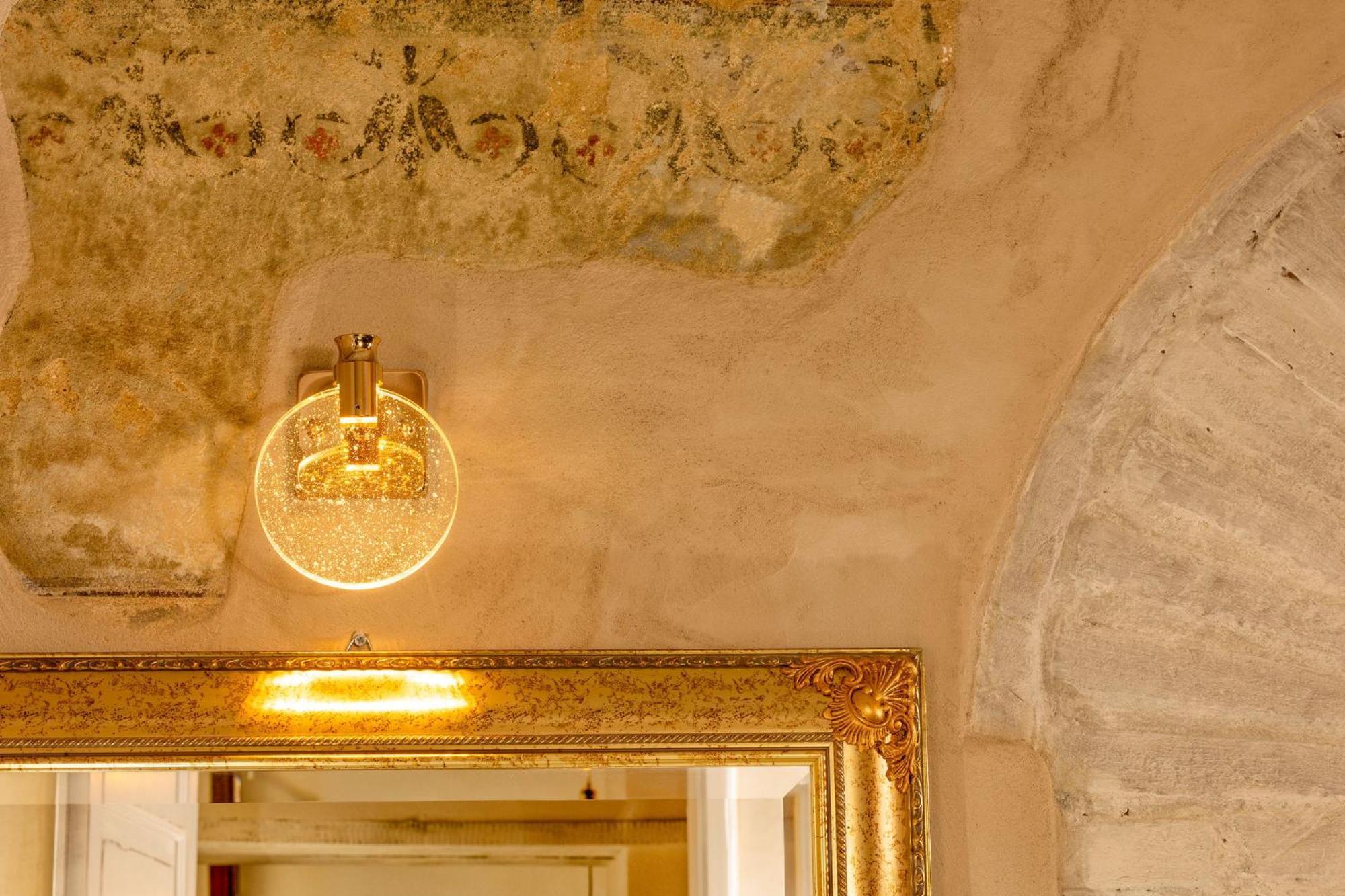 Palazzo Falcinelli Luxury Room In Montepulciano Center With Air Conditioning And Elevator Exterior foto