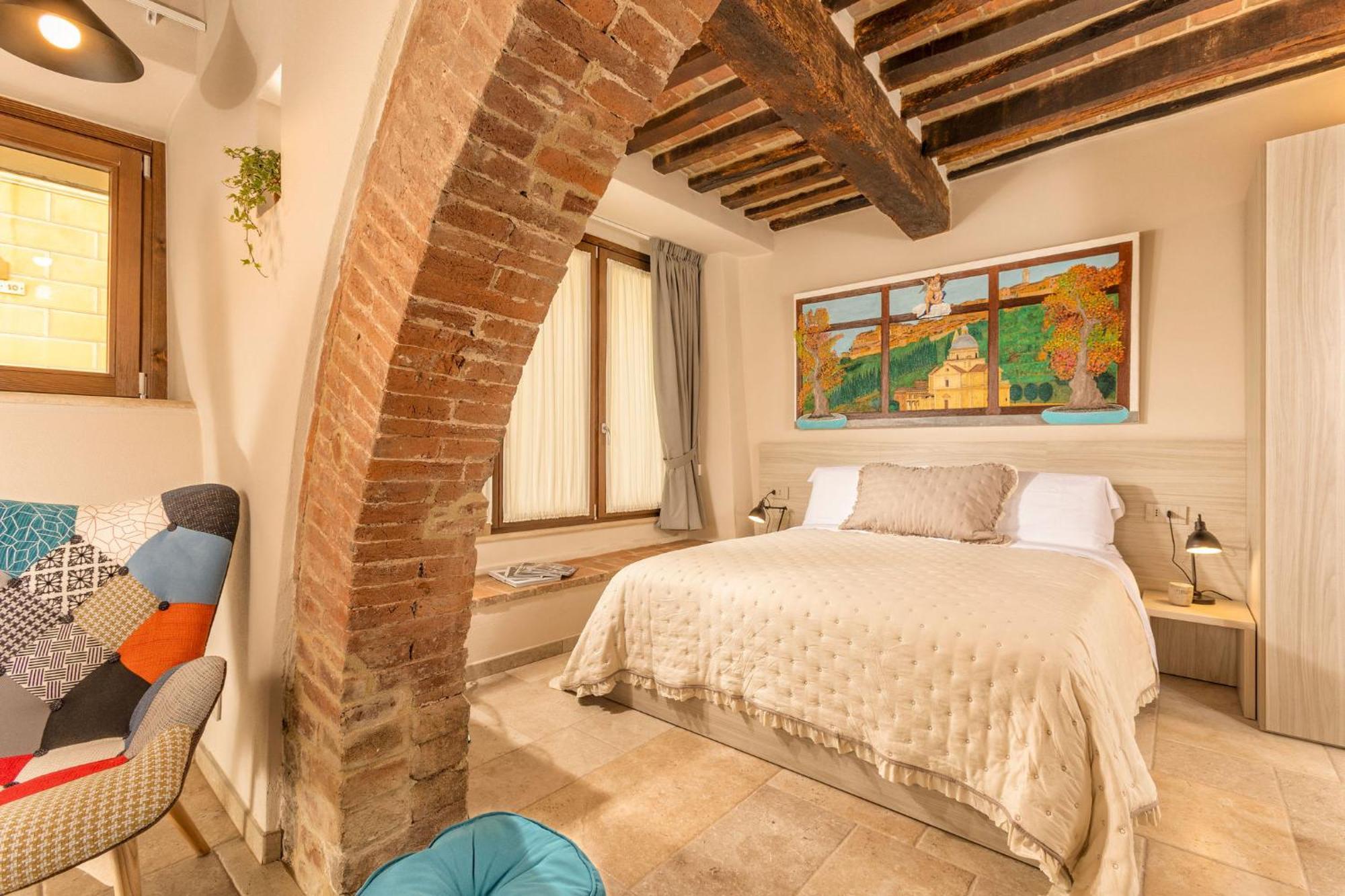 Palazzo Falcinelli Luxury Room In Montepulciano Center With Air Conditioning And Elevator Exterior foto